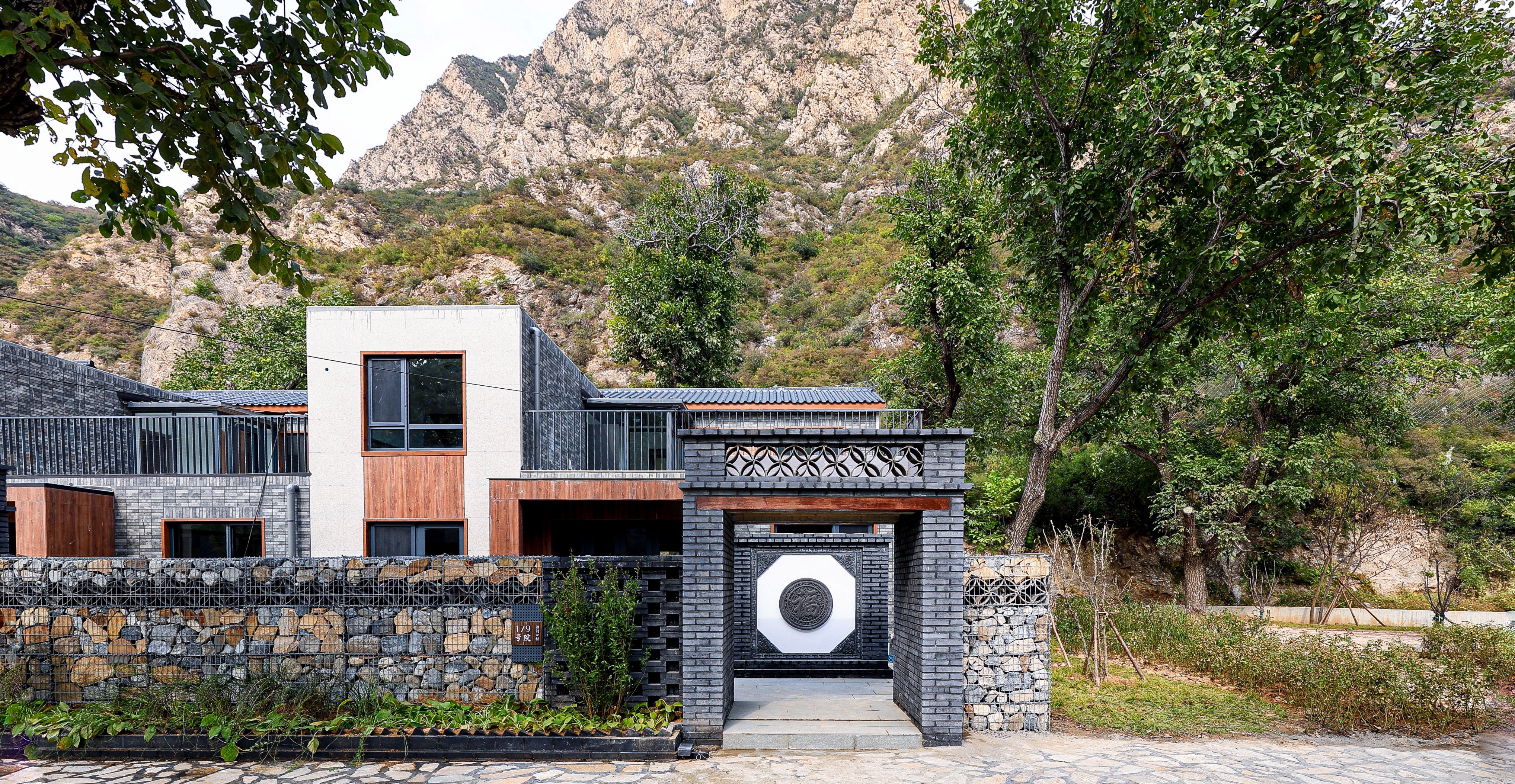 05建筑围墙院落场景.jpg 05建筑围墙院落场景.jpg