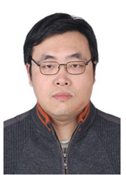 余锋2.jpg 余锋2.jpg